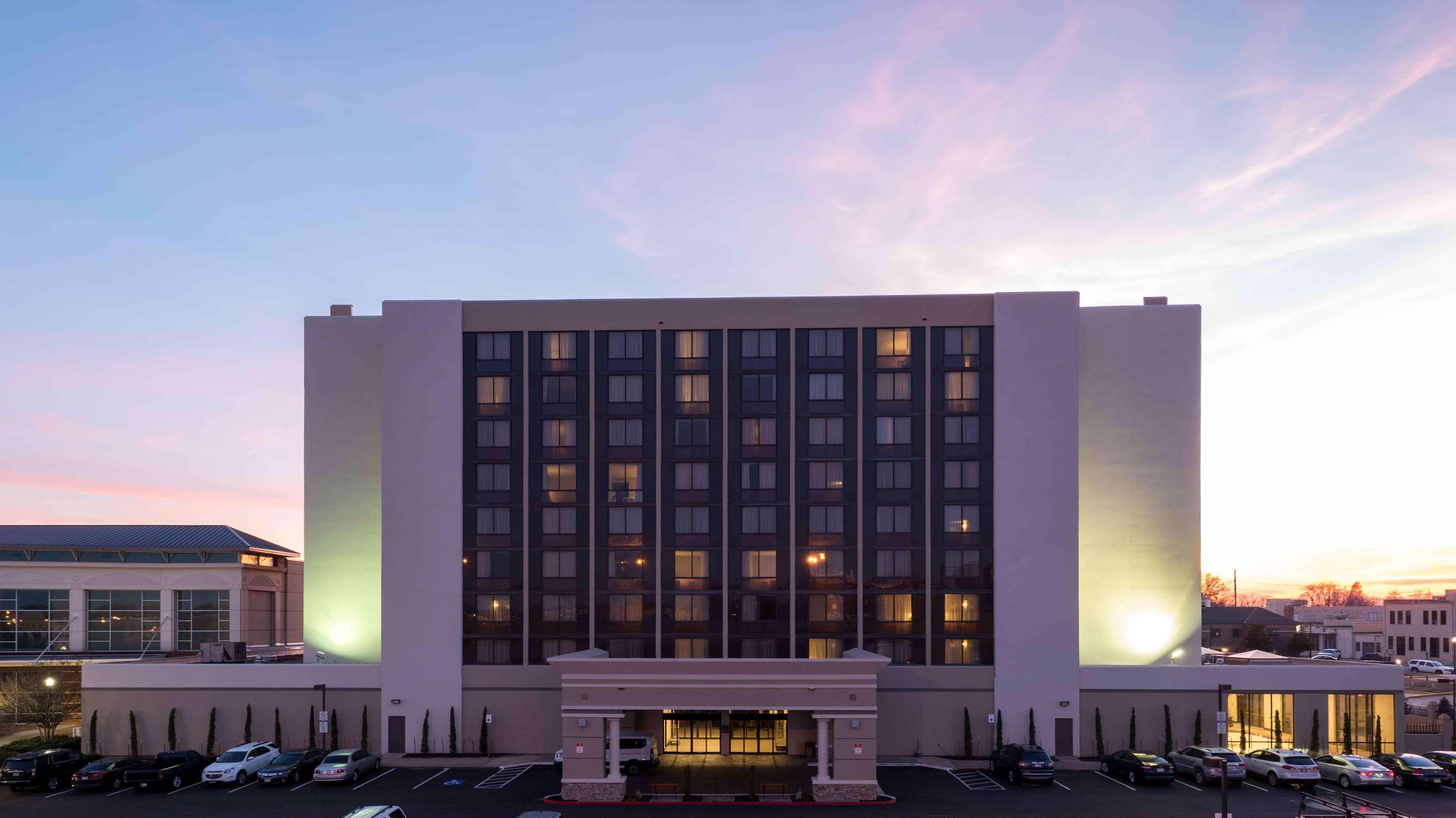 Wyndham Fort Smith City Center Hotell Eksteriør bilde